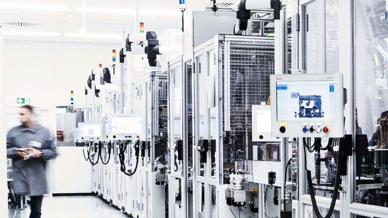 Commissioning via remote access